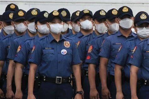 Batuta, pito balik na sa gamit ng PNP .